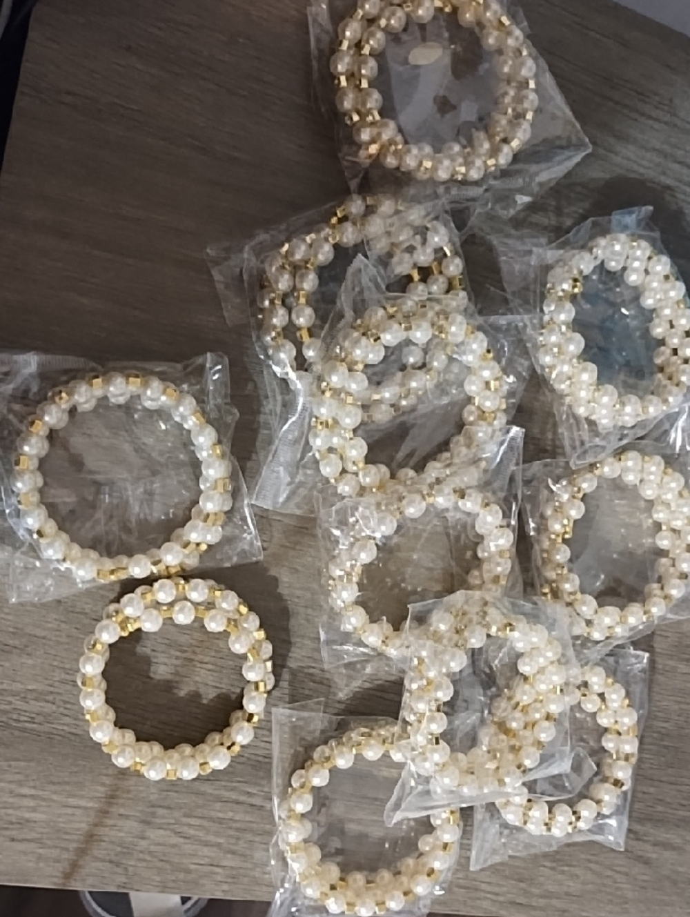 Elegant Pearl Beaded Stretch Bracelet - Cream and Gold, 11 Bracelets